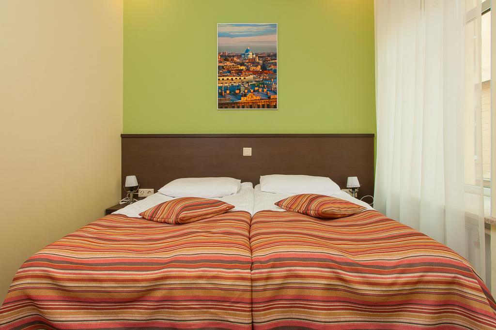 Classiky Mini Hotel Saint Petersburg Room photo