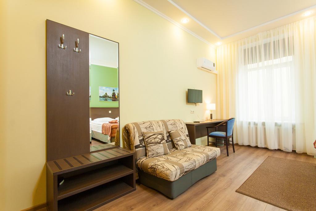 Classiky Mini Hotel Saint Petersburg Room photo