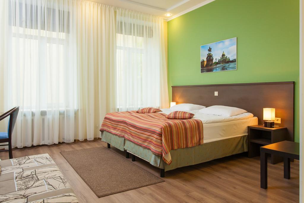 Classiky Mini Hotel Saint Petersburg Room photo